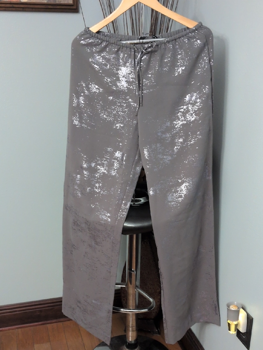 Zara Women's Gray Metallic-Accent Wide Leg Trousers